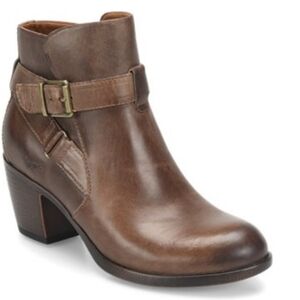 BOC Booties brown size 7.5